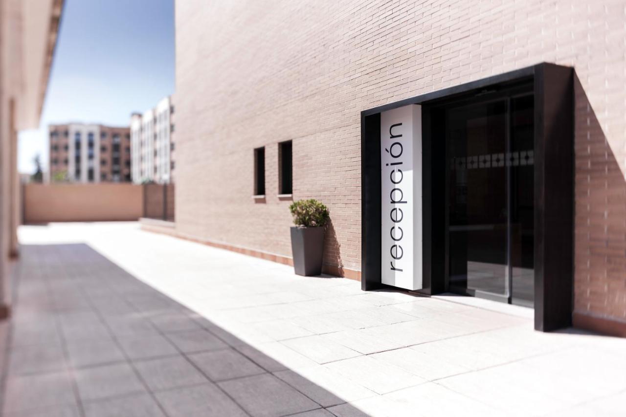 Compostela Aparthotel 3*